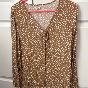 Maurice’s Brown and White Women's Top